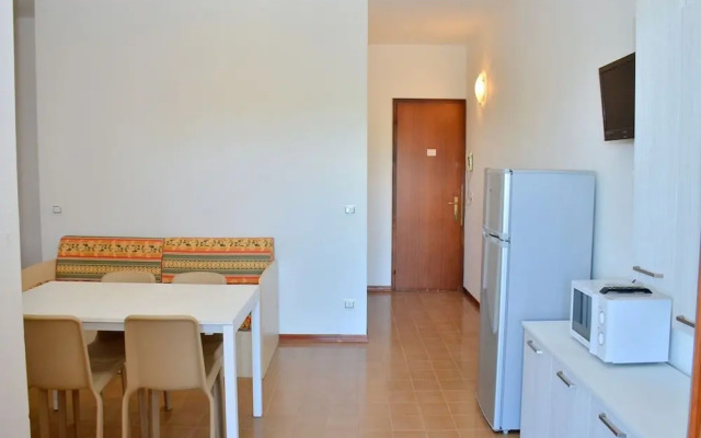 Nice Two-bedroom Apartment With Attic Terrace