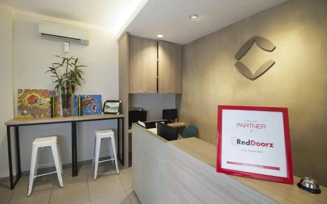 RedDoorz Plus @ Setiabudi Eight