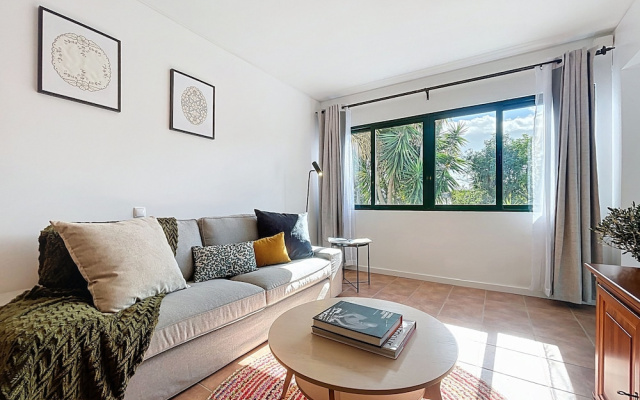 Richelieu Apartment by Atlantic Holiday