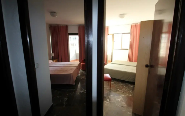 Apartamentos San Jaime Center Suites