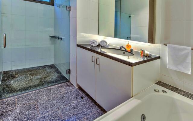 Waves 5 Luxury 3 Bedroom