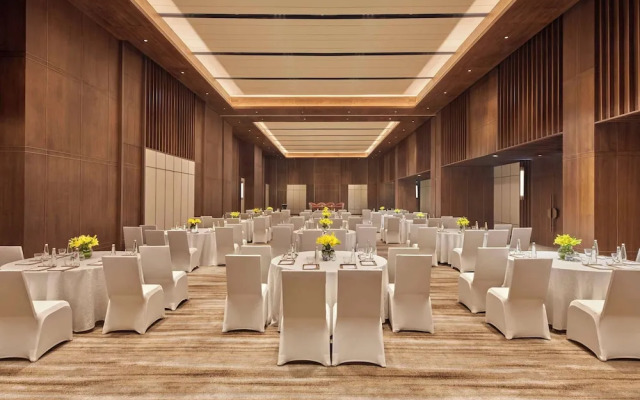 Hilton Gurugram Baani City Centre
