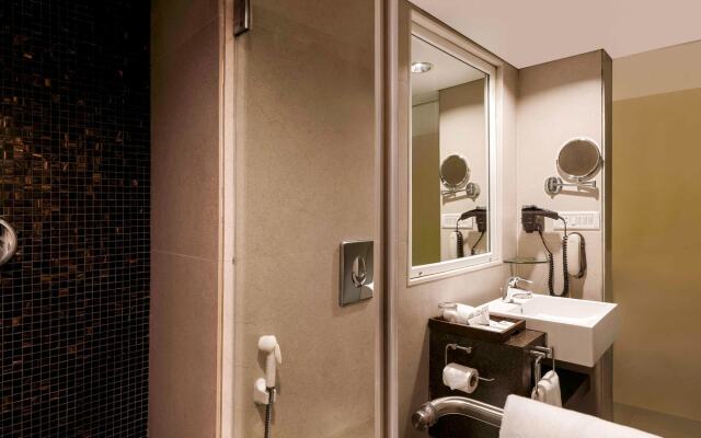 Grand Mercure Vadodara Surya Palace Hotel