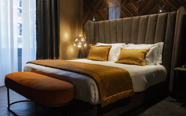 U-Visionary Roma Hotel