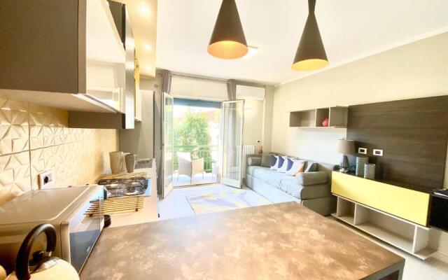 Mottola Apartment