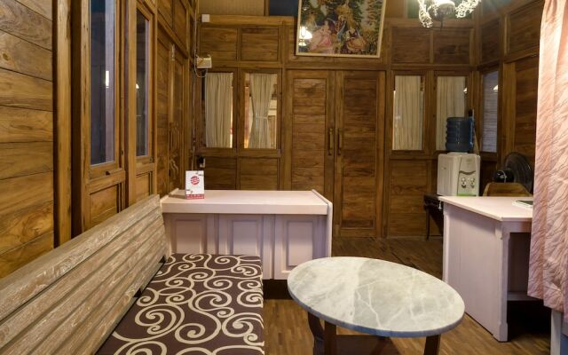 OYO 1592 Gading 4u Homestay