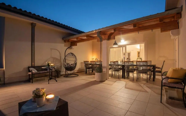 Amazing Home in Linardici With Wifi and 6 Bedrooms