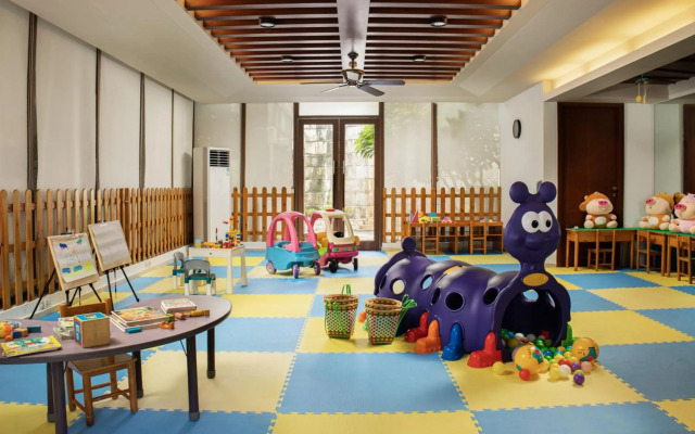 Pullman Sanya Yalong Bay Villas & Resort