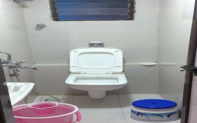 Room Maangta 133 @ Kurla West