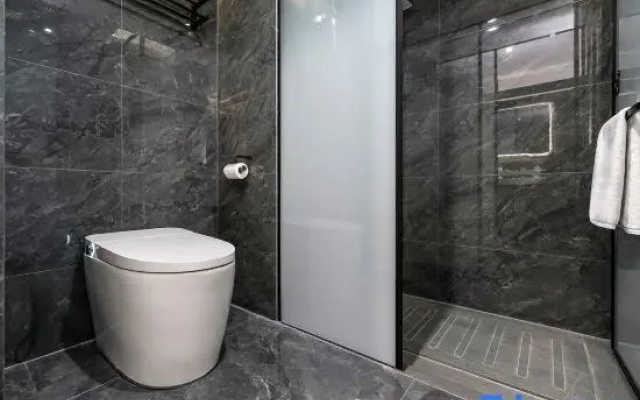 Chengdu Cheerfl Courtyard Hotel