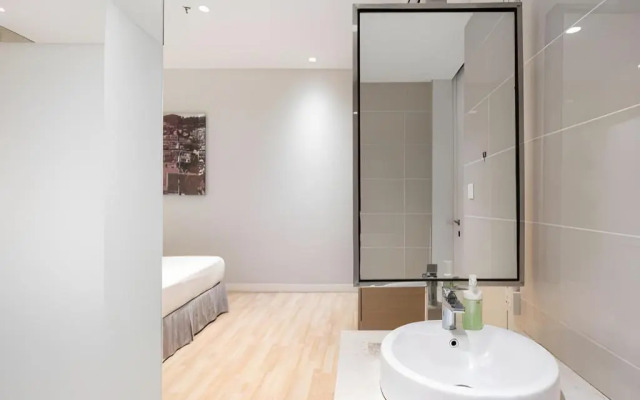 Greystone Haus at D' Majestic Place