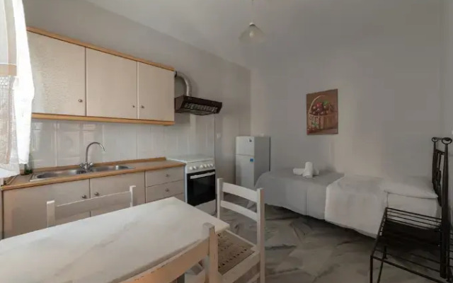 Aphrodite Hotel & Apartments