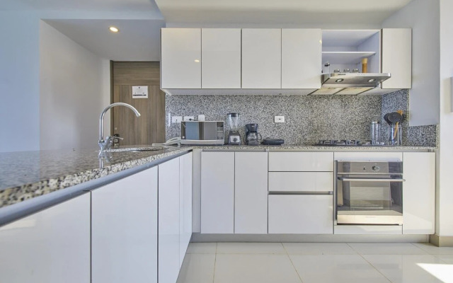 Beachfront Paradise With Outstanding Sunset Views