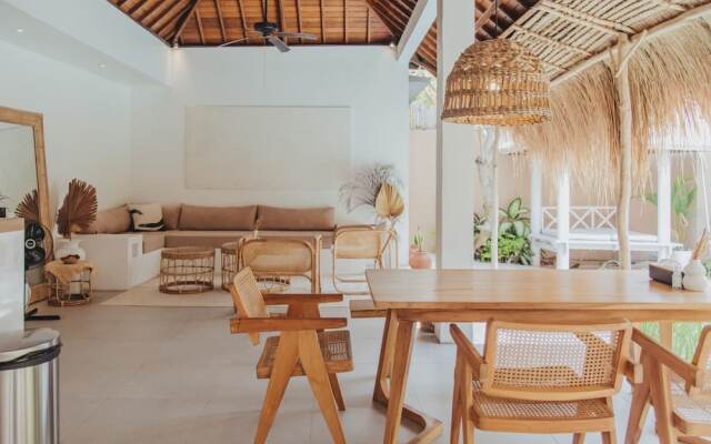 Villa Casa Bocami Canggu By Azure Near Finns