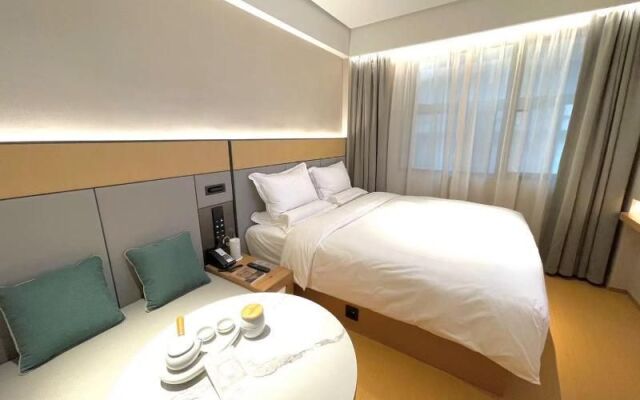 Ji Hotel Shanghai Lujiazui Zhangyang Road