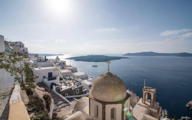 Santorini Reflexions Volcano