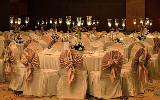 DoubleTree by Hilton Hotel Van