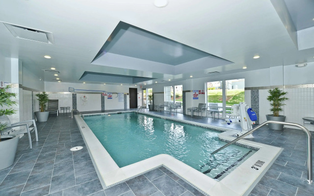 Hampton Inn & Suites Greensboro/Coliseum Area