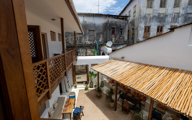 Sharazad Wonders Boutique