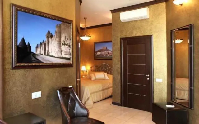 Triumph Palace Boutique Hotel