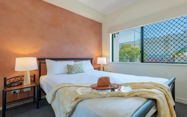 Mid City Luxury Suites