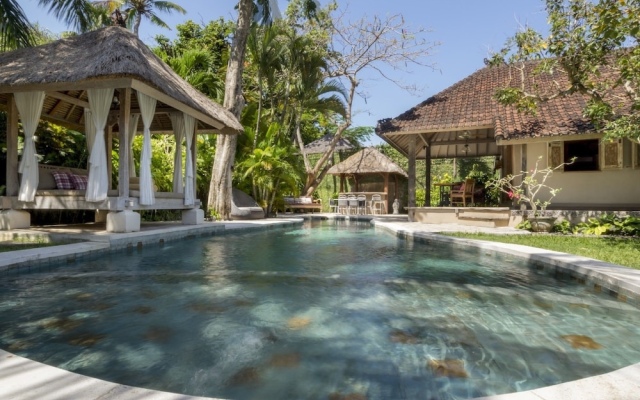 Villa Koyama by Villa Finder