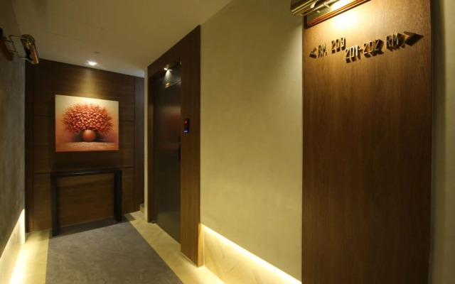 Yangsan (Deokgye) The Hotel