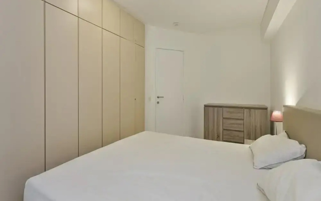 Flat in Blankenberge Near Belgium Pier