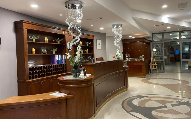 Conrad Hotel