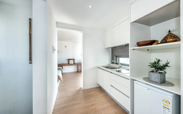 Aewol Bada Town House