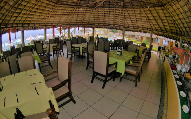 Hotel Marina Puerto Dorado