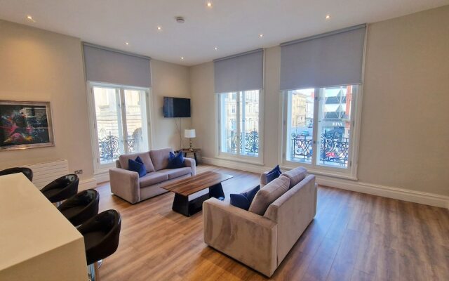 iStay Liverpool 1 Water Street Apartments