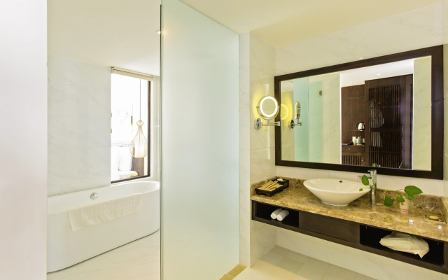 Lasenta Boutique Hotel Hoian