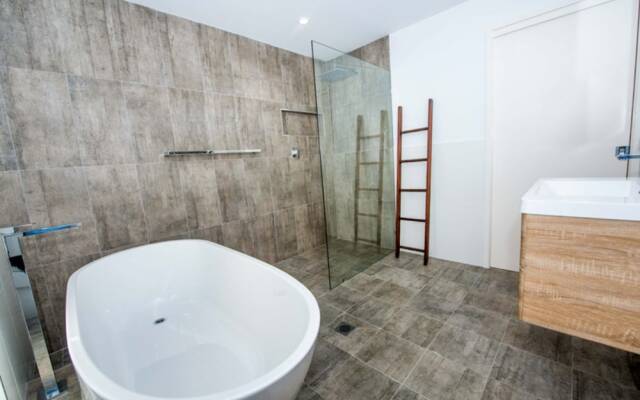 Luxury in Nelson Bay - Nelson Bay