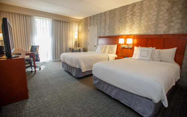 Courtyard by Marriott Atlanta Northlake