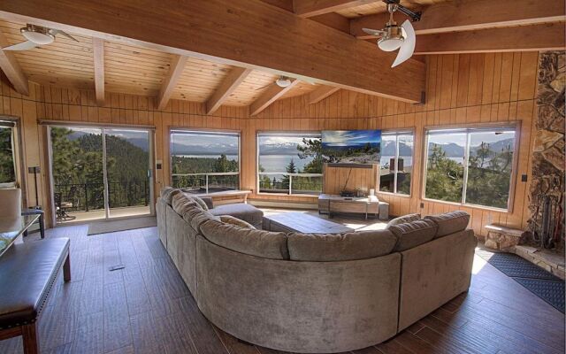 The Heights by Lake Tahoe Accommodations