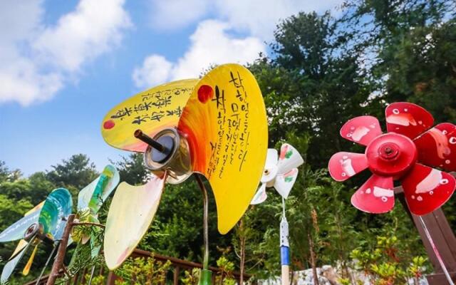 Yangpyeong Lodge House Pension (Pets Friendly)
