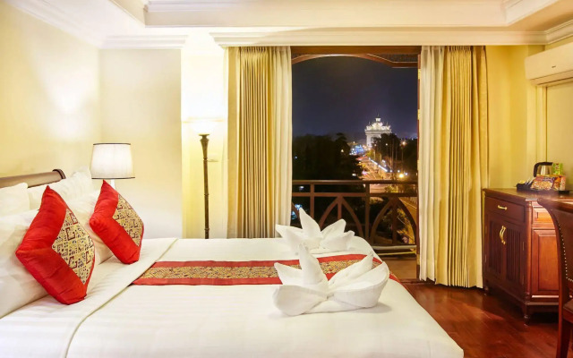 Phasouk Vien Chantra Hotel