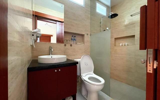 Kayu Sugih Guest House