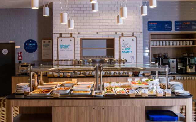 Holiday Inn Express Warsaw - Mokotow by IHG