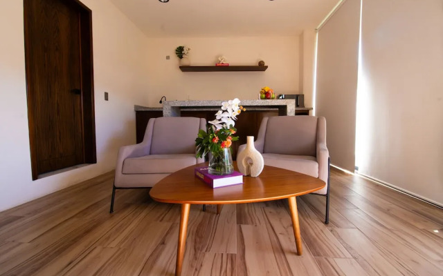 Kuko Suites