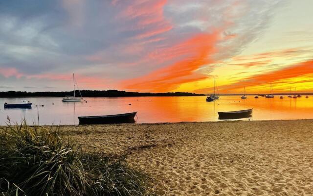 Poole Harbour View Lodge at Rockley Park