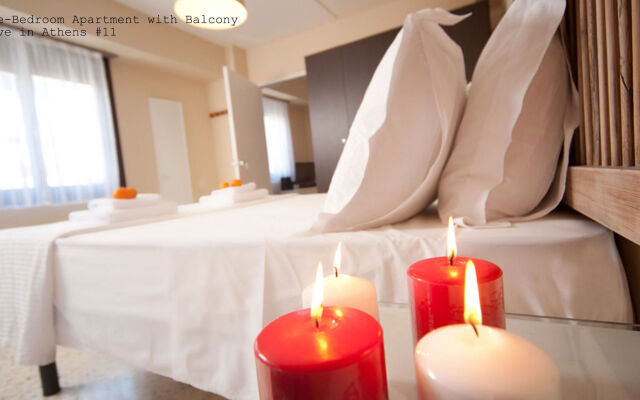Live in Athens, Psyrri Central Apartments