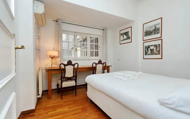 Monti Colosseum Apartment-Urbana