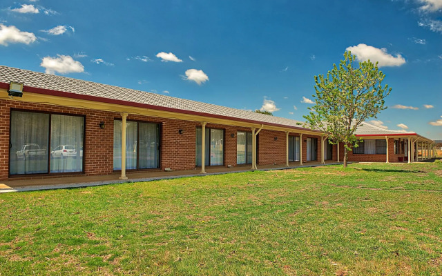 Bushmans Motor Inn