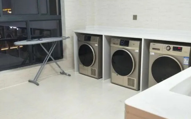 Vienna International Hotel (Yuhuan Wanda Plaza)