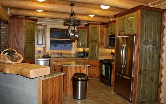 Teton Hostel HideAway