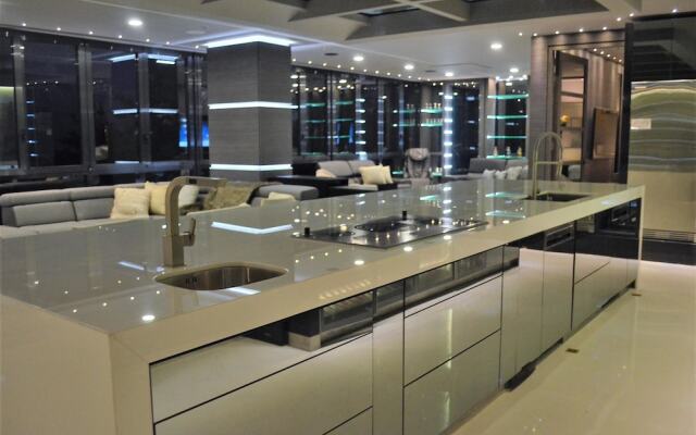 Hotel Paris Luxury Suites