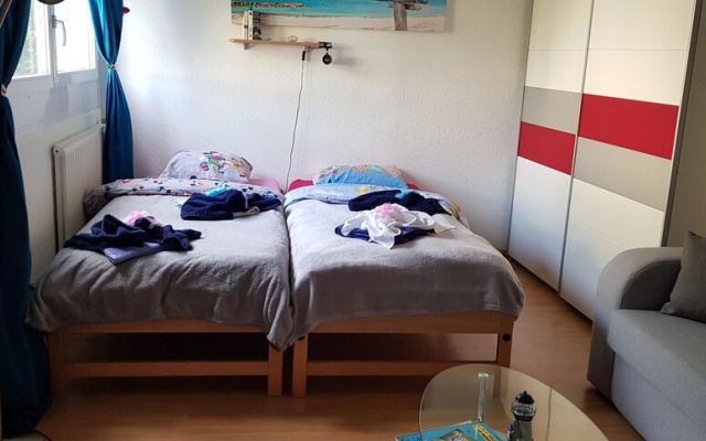 Apartment With 2 Bedrooms in Bevaix, With Wonderful Lake View, Pool Ac – Guest Rooms – La Grande-Beroche