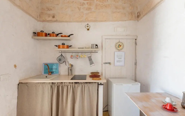 2421 Il Pagghiere by Perle di Puglia